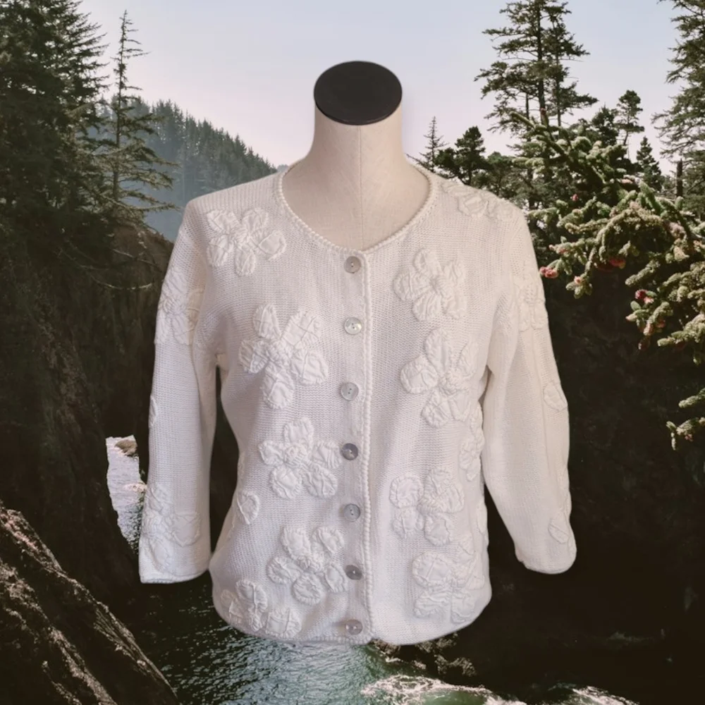 Y2K White Cardigan Sweater with Floral Applique